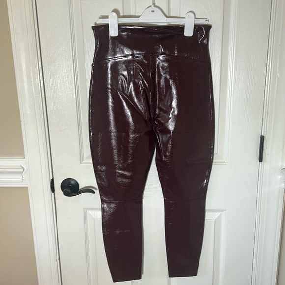 Spanx Faux Leather Patent Leggings (XL Petite) NWT - Picture 3 of 12